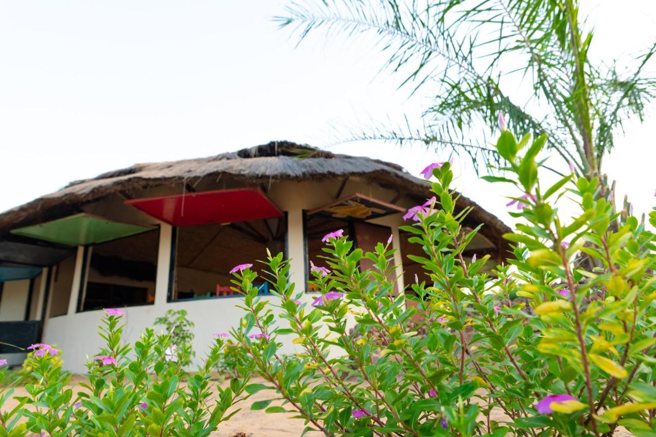 Tamba Kuruba Eco-Lodge Folonko المظهر الخارجي الصورة