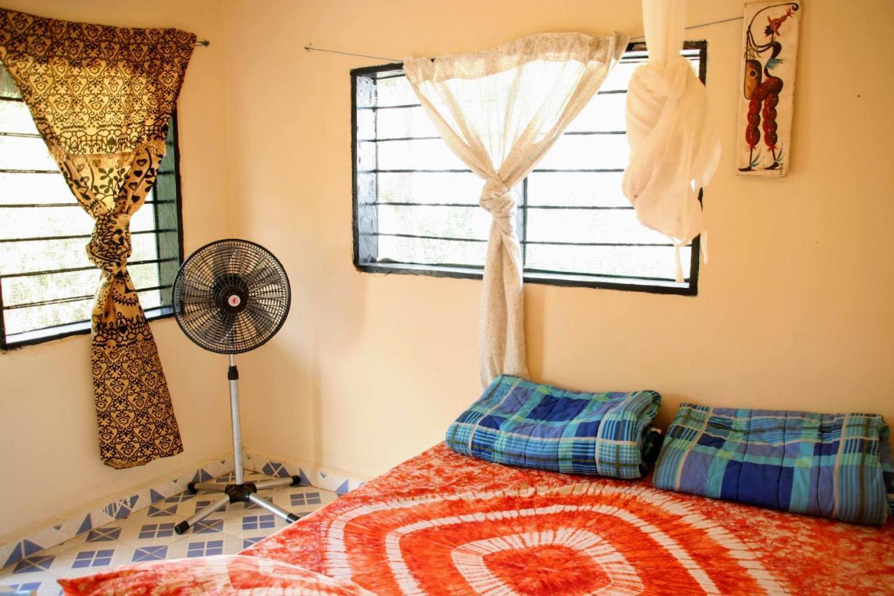 Tamba Kuruba Eco-Lodge Folonko المظهر الخارجي الصورة